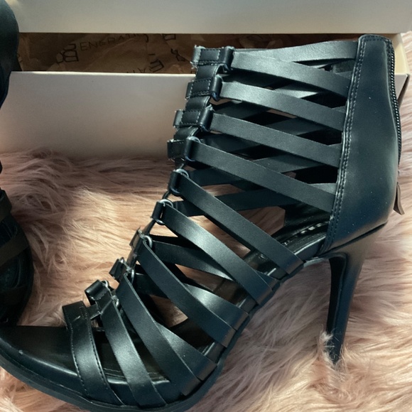 BCBGeneration - Picture 3 of 3